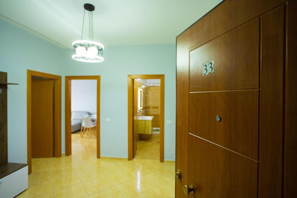 Apartment In Vlore Kejvi Esterno foto